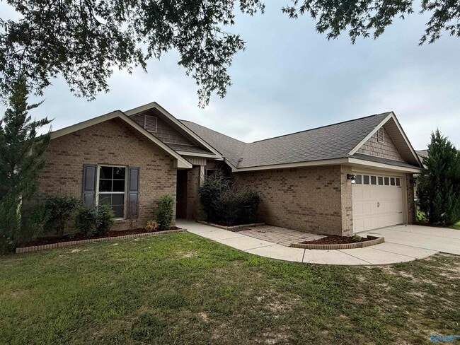 Building Photo - 116 Rein Dance Ln