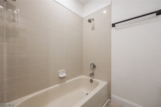 Building Photo - 11674 Pointe Cir