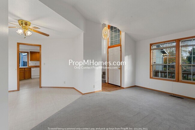 Building Photo - Charming 3-Bedroom, 2.5-Bath Home in Aloha