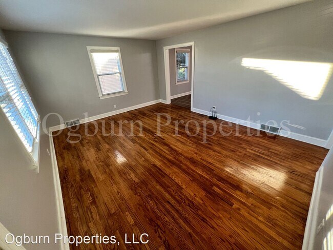 Building Photo - 3 br, 1.5 bath House - 721 W. 25th and 1/2...