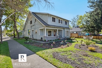 Building Photo - 10 Willamette Ave