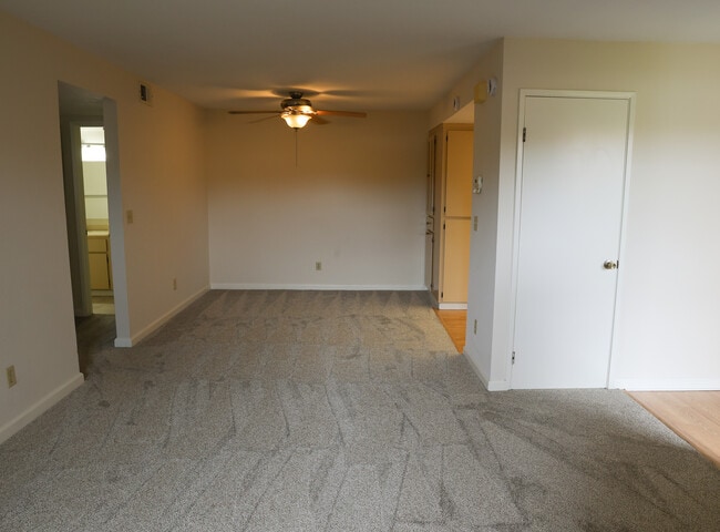 Photo - 33941 Milton St (Fremont, CA) Apartment
