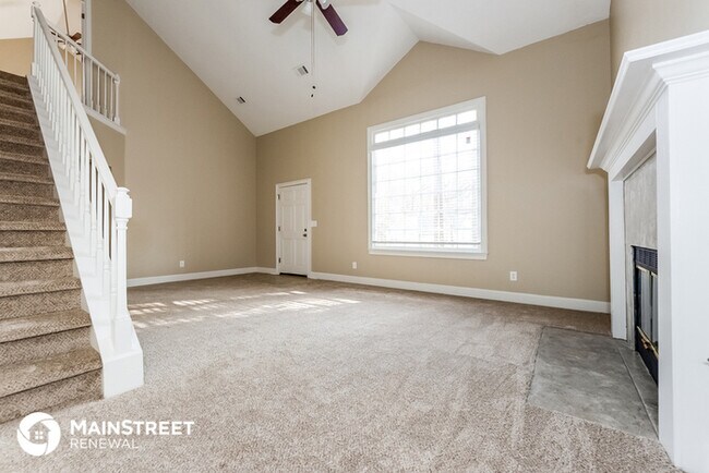 Foto del edificio - 3176 Rock Creek Dr