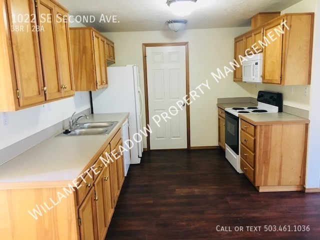 Foto del edificio - Great 3bd 2ba Mill City!