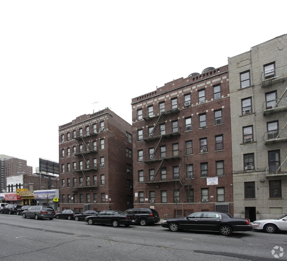 Foto del edificio - 80 Saint Nicholas Pl