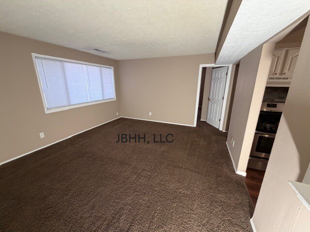 Foto del edificio - 3207 N Peoria Ave