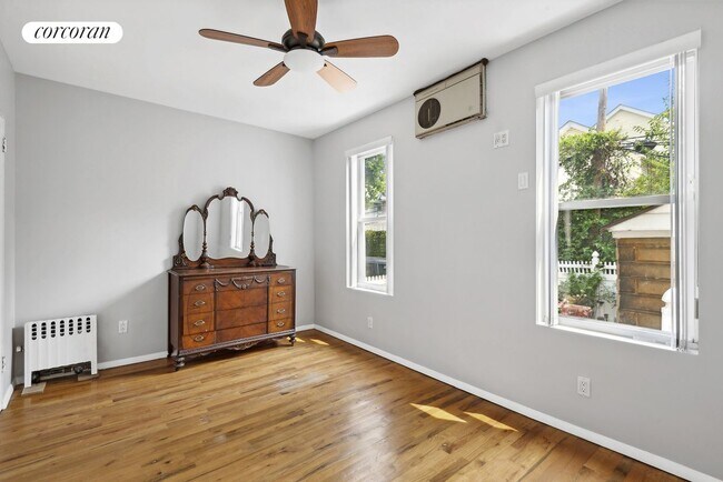 Foto del edificio - 1537 E 16th St