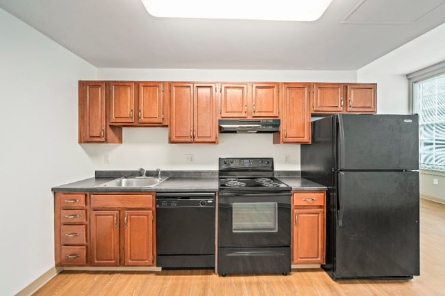 Photo - 235 Pond St Apartment