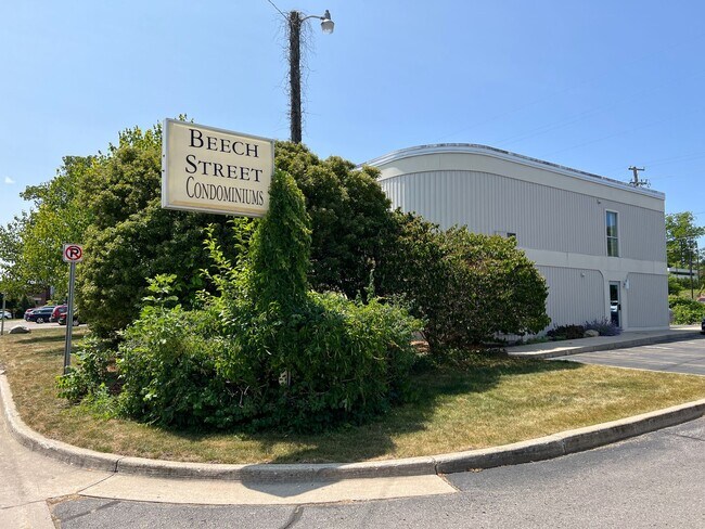 Foto del edificio - 124 Beech St