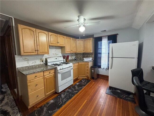 Foto del edificio - 2 Brook St