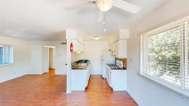 Building Photo - 2707 Windswept Cove