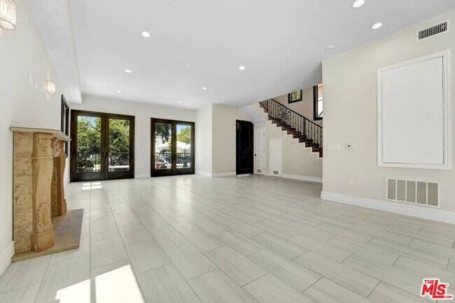 Building Photo - 1621 Franklin St