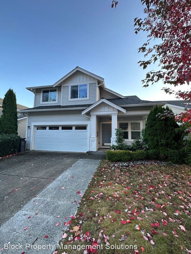 3 br, 2.5 bath House 2004 62nd Loop SE House Rental in Auburn, WA