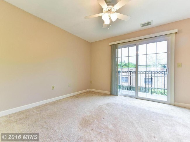master Bed room - 6940 Fairfax Dr