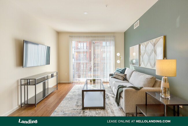 Foto del edificio - 7101 Wilson Blvd