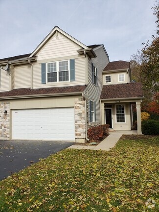 Building Photo - 523 Shakespeare Dr