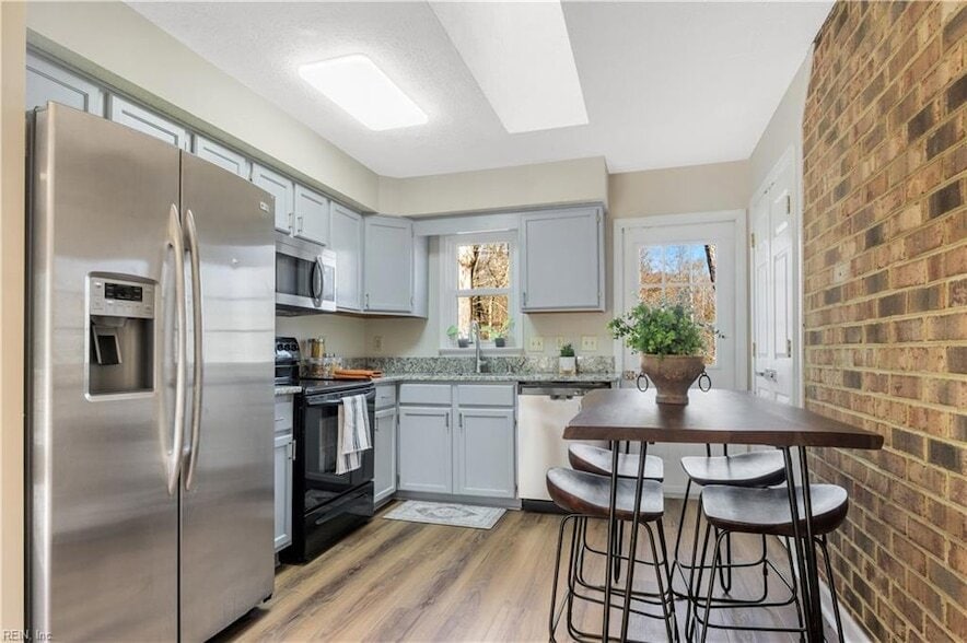 Photo - 2721 Linden Lane Unit