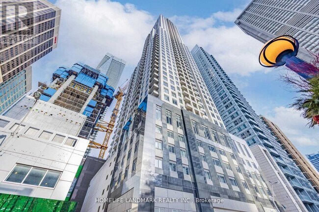 Building Photo - 35 Balmuto St