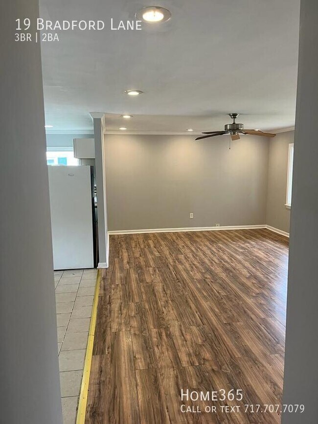 Building Photo - Absolutely Beautiful Single Family Property!