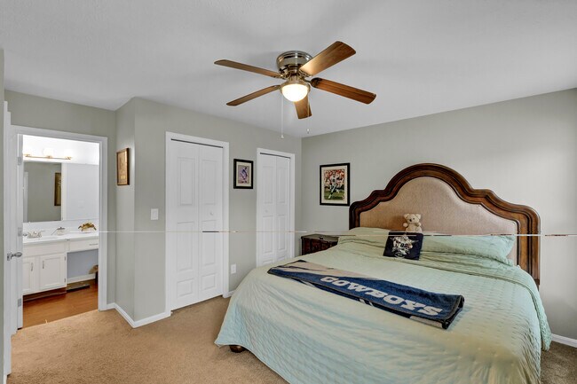 Foto del edificio - 8005 Cloudcroft Ln