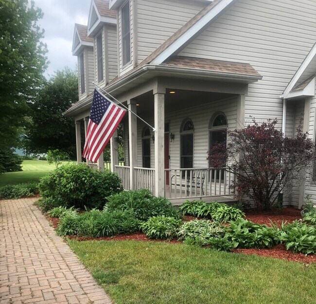 Foto del edificio - 2409 N Elmkirk Park