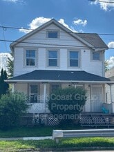 Building Photo - 5940 Engel Ave