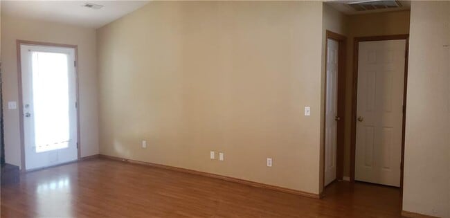 Foto del edificio - 1301 SE 21st St