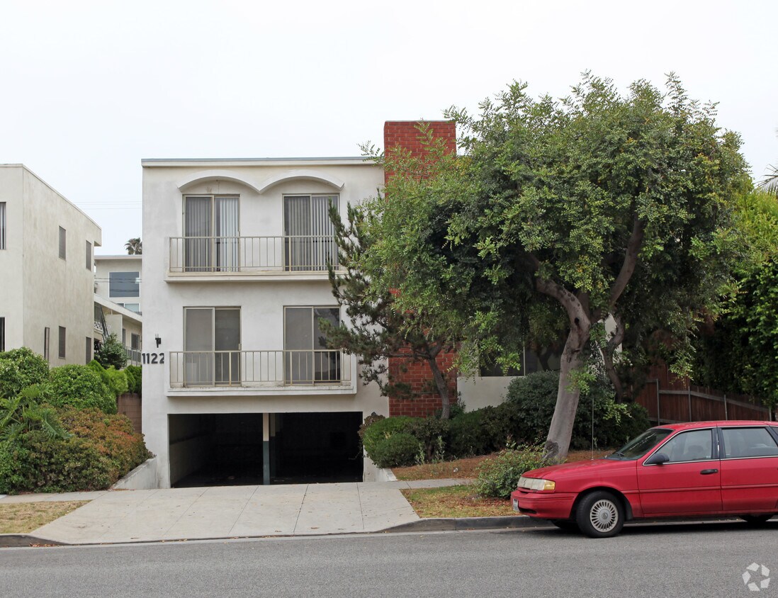 Primary Photo - 1122 10th St