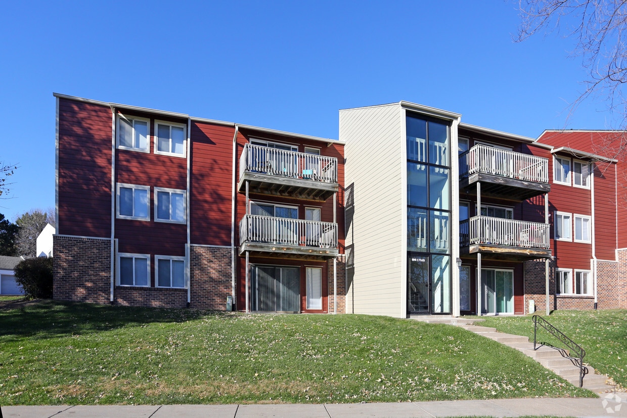 Country Club Village - Call today! - Country Club Village - Call today!