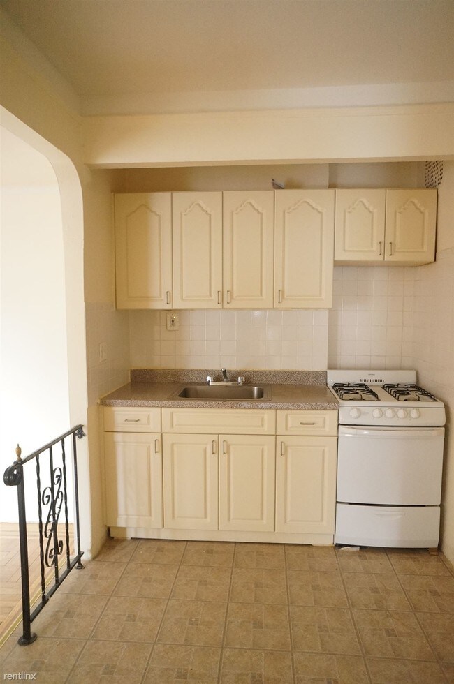 Building Photo - 438 Ocean Pky