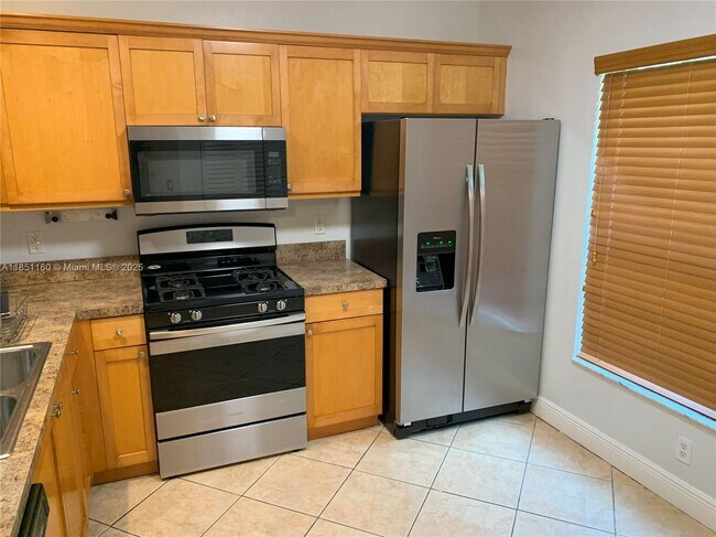 Foto del edificio - 10911 Jewel Box Ln