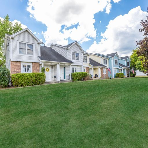 Foto del edificio - North Road Townhomes