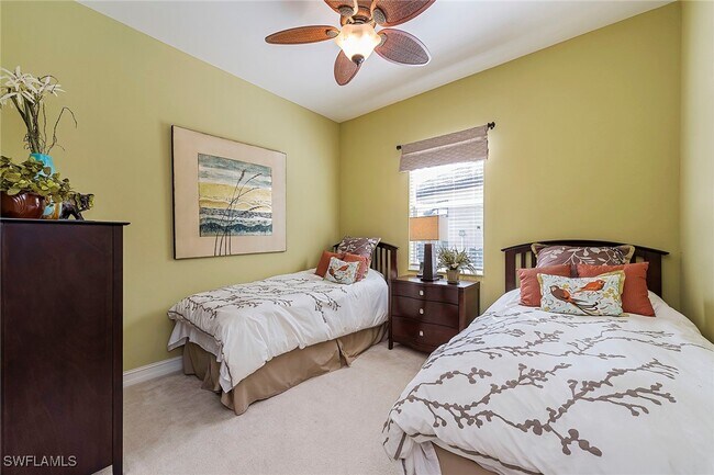 Foto del edificio - 7812 Valencia Ct