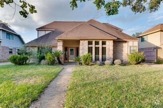 Building Photo - 15114 Mira Vista Dr