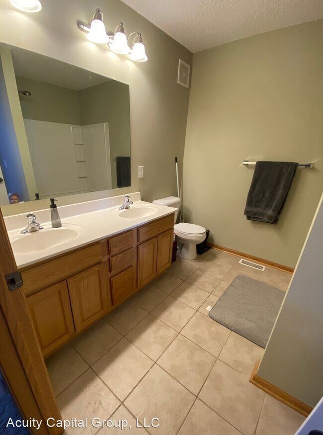 Building Photo - 3 br, 2 bath House - 10592 172nd Lane NW