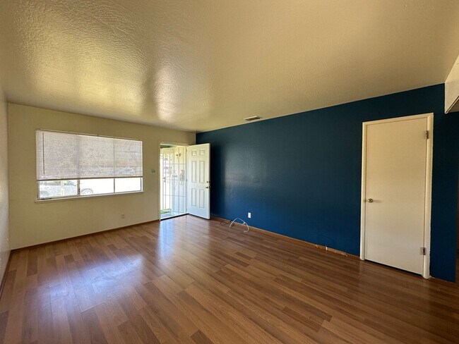 Building Photo - 508 Michigan Blvd