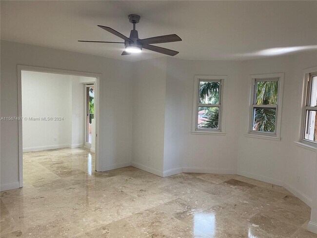 Building Photo - 13631 Deering Bay Dr