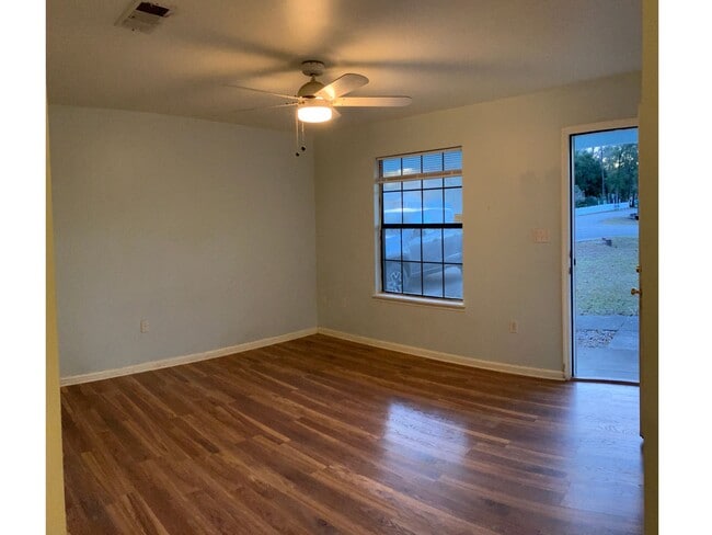 Foto del edificio - Hickory Ct