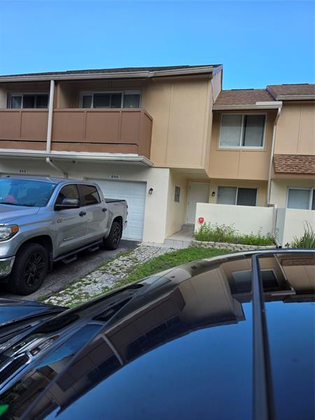 Foto del edificio - 846 NW 81st Ave