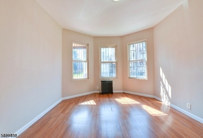 Foto del edificio - 307 21st St