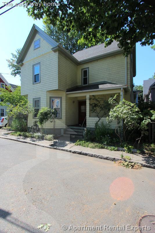 Photo - 12A Saginaw Ave