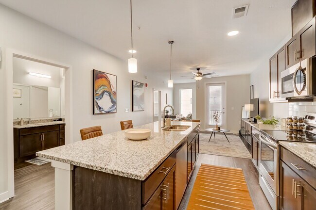 Building Photo - Wesmont