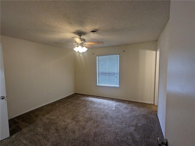 Foto del edificio - 3741 N Whippoorwill Ct