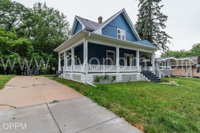 Building Photo - 3 br, 1.5 bath House - 840 Grace St