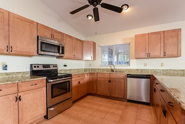 Foto del edificio - 2341 Tioga Dr