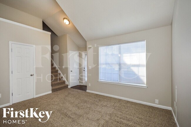 Foto del edificio - 170 Capeton Ct