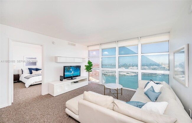 Foto del edificio - 50 Biscayne Blvd