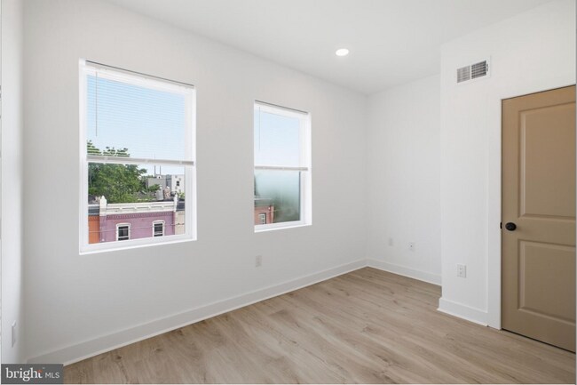 Photo - 4312 Pennsgrove St-3 Apartment