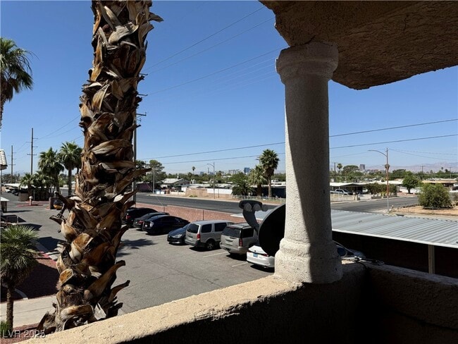 Building Photo - 1830 N Pecos Rd