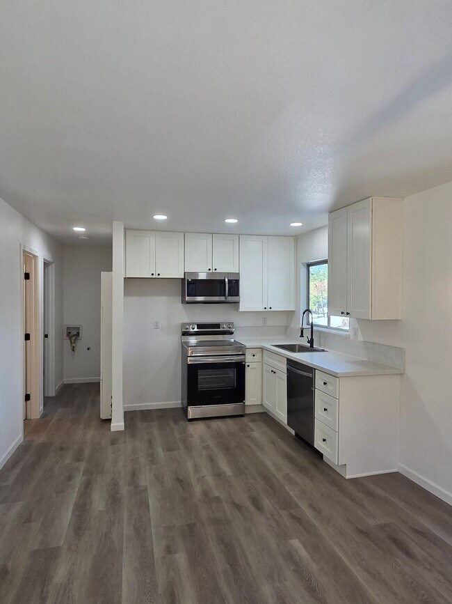 Foto del edificio - 24508 Hwy 108 Unit 1